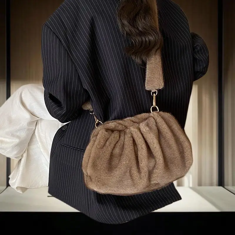 

Chic Pleated Bag for Women, Trending Korean Winter Accessory Soft Faux Fur Crossbody Cloud Plush Shoulder Bag