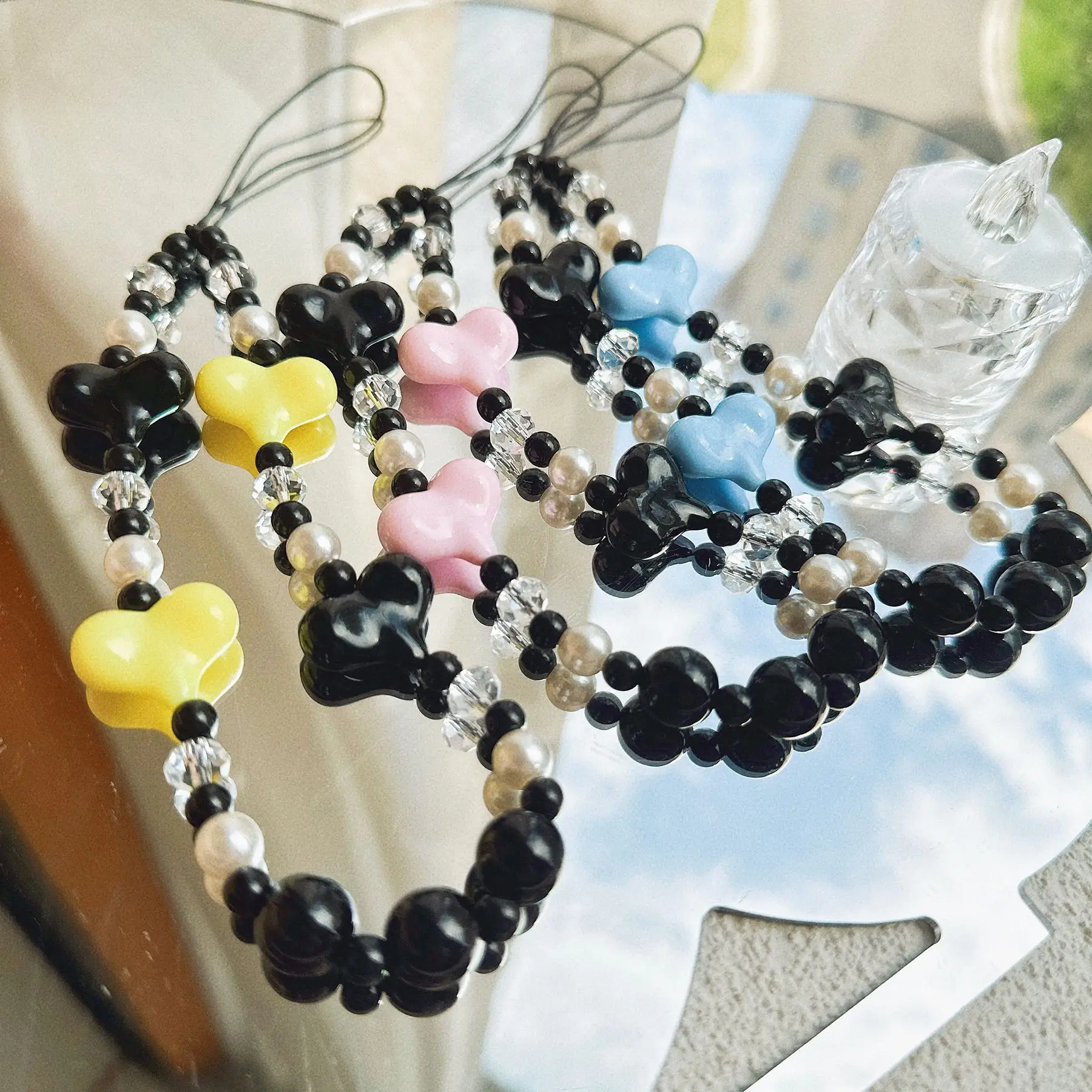 Love Heart Mobile Chain - Black Heart-shaped Mobile Beaded Chain Pendant String
