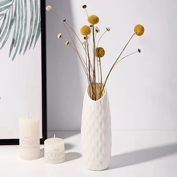 Minimalist Plastic Flower Vase 1