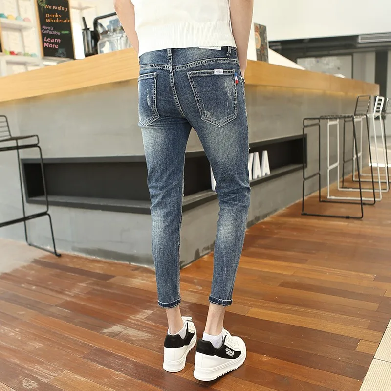

Trendy Men's Slim Fit Jeans Spring Summer New Sle Hole Embroidery Nine Points Pants Casual Faionable M Denim orts