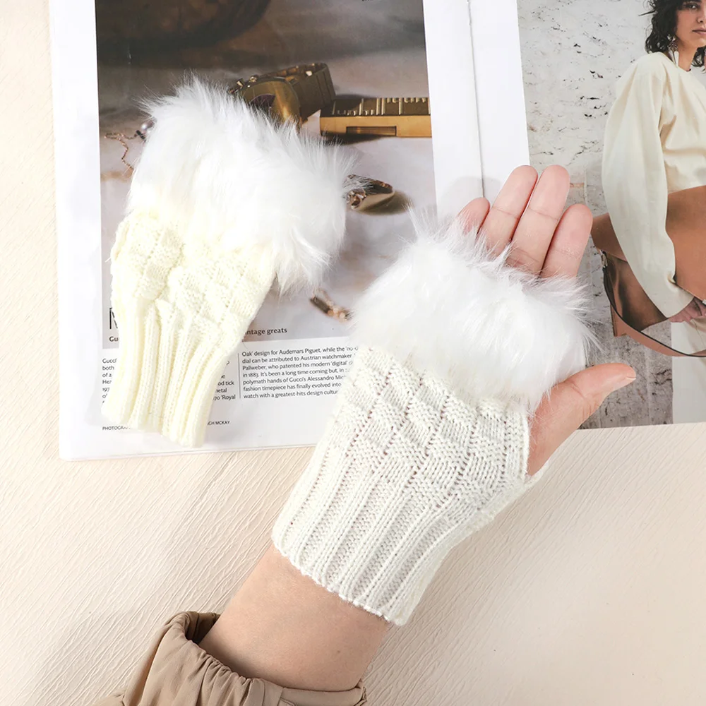 Fashion Faux Konijnenbont Gebreide Handschoenen Zachte Warme Vingerloze Wanten Winter Pols Handwarmer Gehaakte Outdoor Half Vinger Handschoenen
