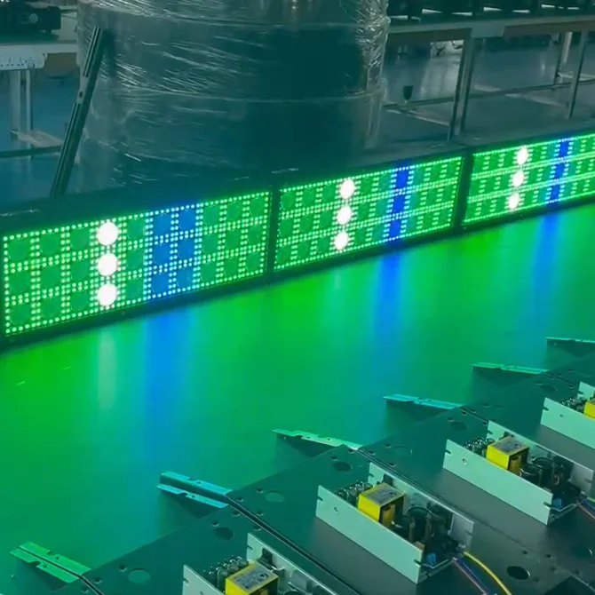 Fabrikversorgung LED 30-teilige Matrix-Blitzlichter Thunder Screen Light Bühnenbeleuchtungsausrüstung