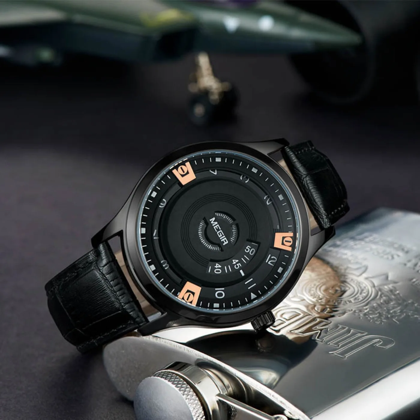 MEGIR Men Watches Luxury Leather Strap Sport Military Watch Male Clock Waterproof Casual Quartz Wristwatch Reloj Hombre 1067 - view 4