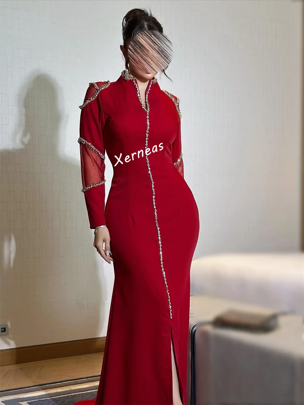 فساتين طويلة ذات ياقة عالية ومزاجية مخصصة مناسبة مخصصة للنساء فستان سهرة رسمي رائع للحفلات اللامعة