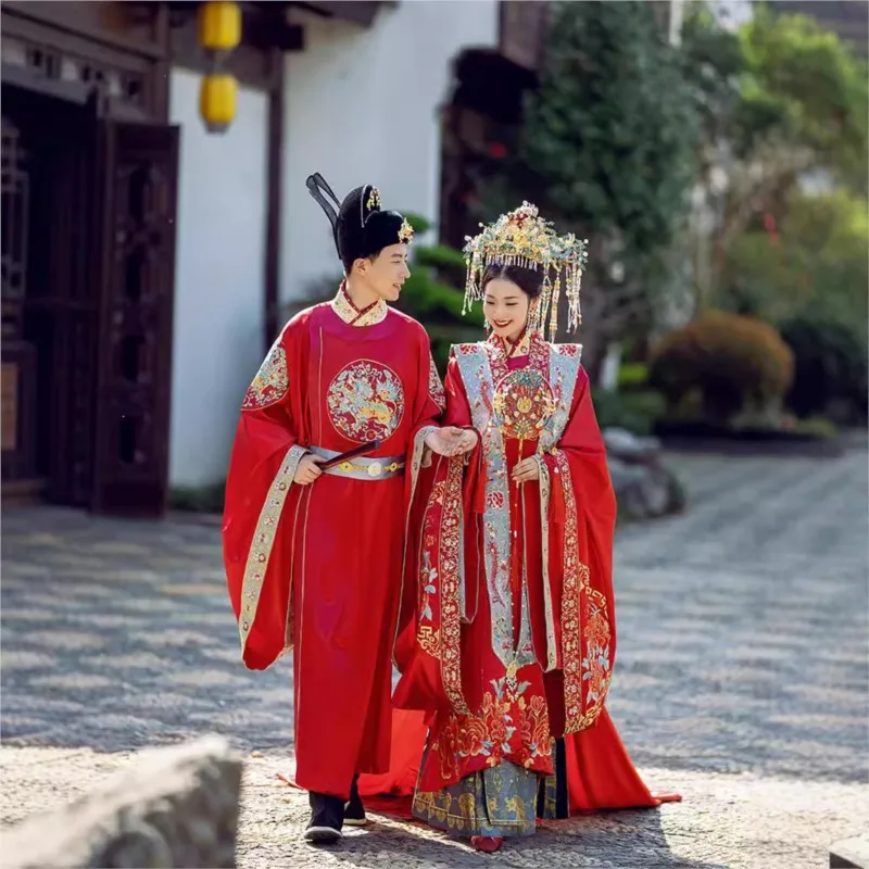 Heavy Industry Han Wedding's new Chinese-style wedding dress phoenix Crown and red cape couple style set