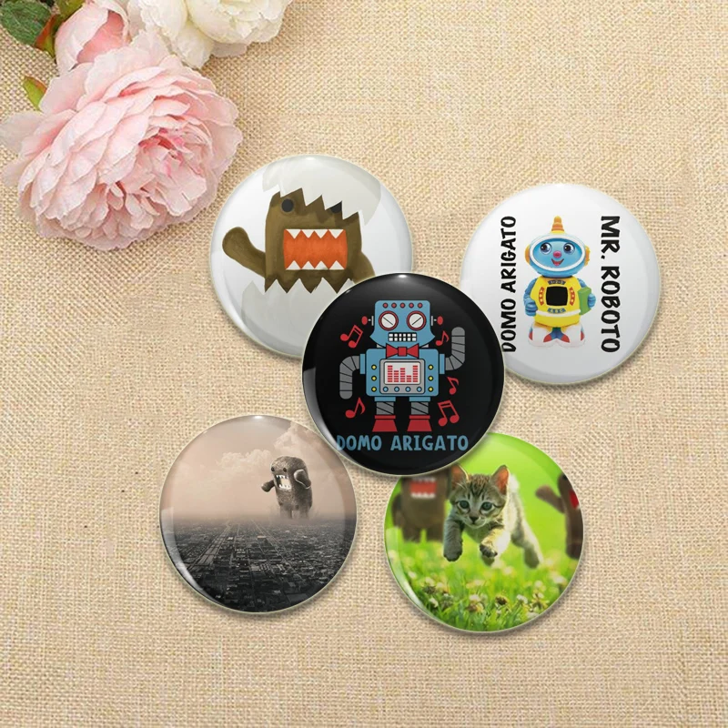 DOMO Tooth Expression Pack Pins Round Cartoon Funny Brooches for Backpack Cothes Accessories Handmade Badge Hat Decoration