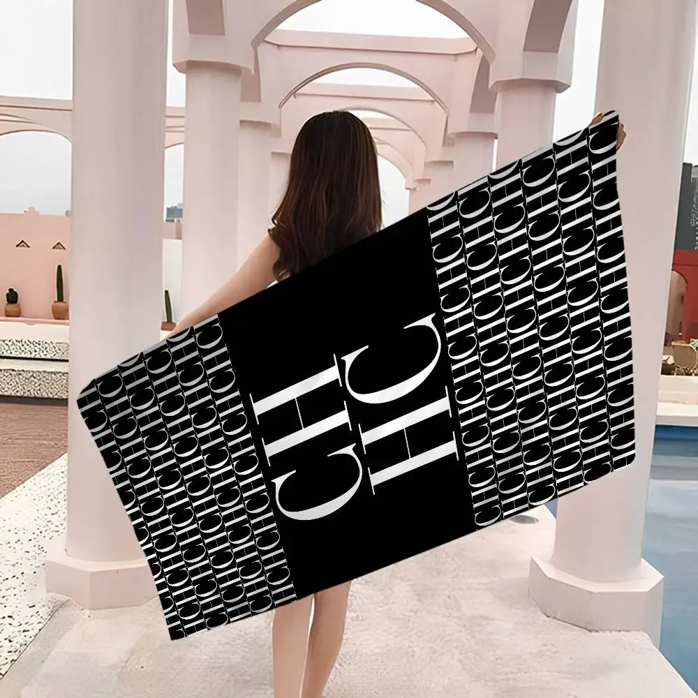C-CarolinaS Fashion H-HerreraS Microfiber Printed Beach Towel Mountain Climbing Yoga Beach Swimming Running Absorbent Soft Towel