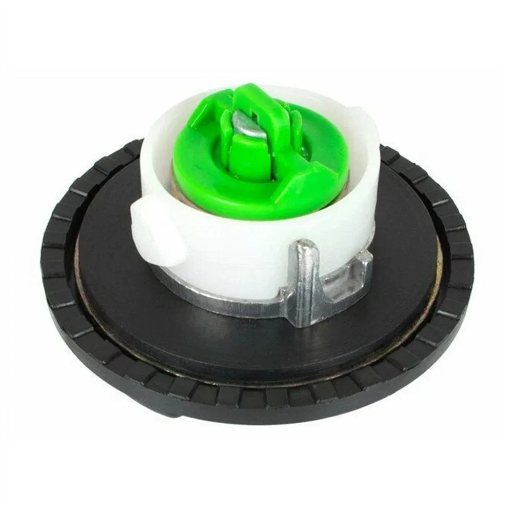 For Fiat Auto Fuel Tank Filler Cap With Keys Replacement 2993927 46746613 1740017 2994797 Automotive Maintenance Parts