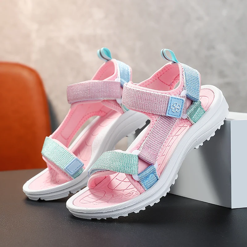 

Детские сандалии для девочек с ремешком на липучке и цветочным принтом, мягкая подошва, удобные, нескользящие, легкие, для маленьких детей.