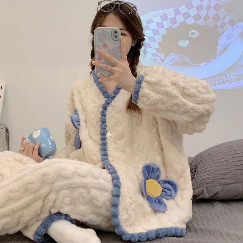 Appliques Sleepwear Women Pajama Sets Winter Warm Piiama Fleece Night Wears Button Sets for Women 2 Pieces Patchwork Home Suit