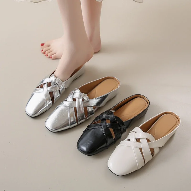 Kobiety Design Silver Mary Jane Half Slippers Square Toe Sandals 2024 New Cross Hollow Flip Flops Casual Shoes Mules Flats Slides