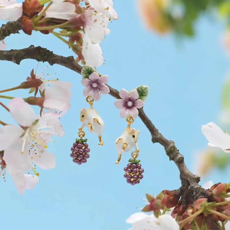 رسمت باليد خرافة الرياح المينا لطيف الهامستر لؤلؤة زهرة التوت الأسود أقراط الإناث #1