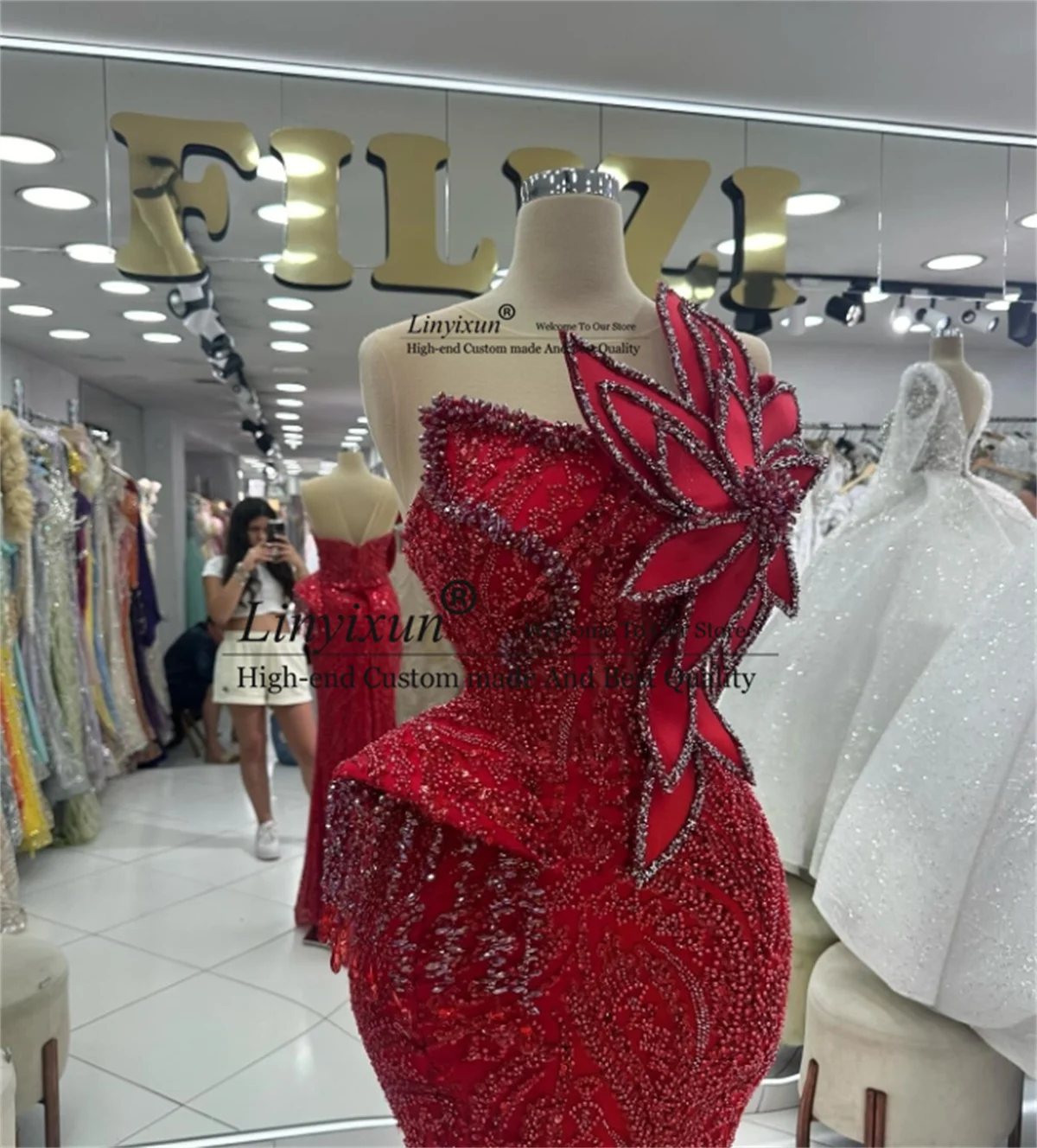 Sparkly Sequins Beaded Prom Dresses Elegant 3D Floars Mermaid Evening Party Gowns Customized Black Girls Arabic robes de soirée