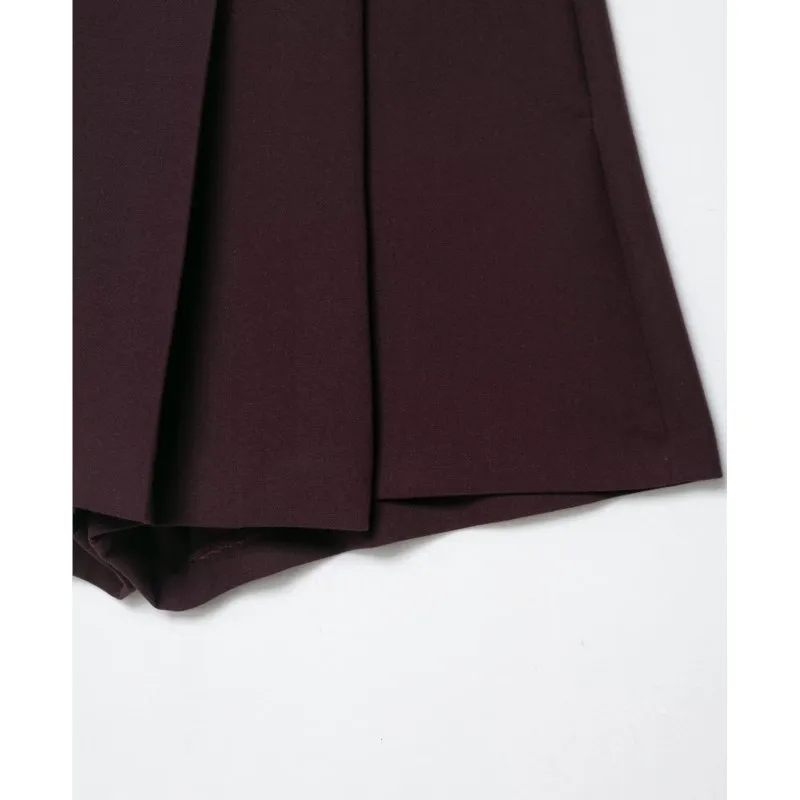 กางเกงขาสั้นทรงเบอร์มิวดาผู้หญิง ฮิปซีม แฟชั่นเอวสูง กางเกงขาสั้นผู้หญิงเรียบง่าย กางเกงขาสั้นจีบผู้หญิง