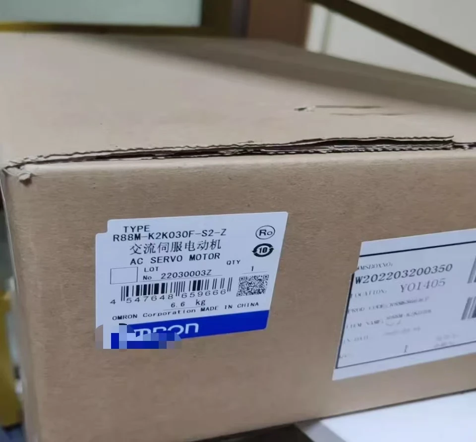 New R88M-K2K030F-S2-Z AC Servo Motor 12 Months Warranty  R88M K2K030F S2 Z
