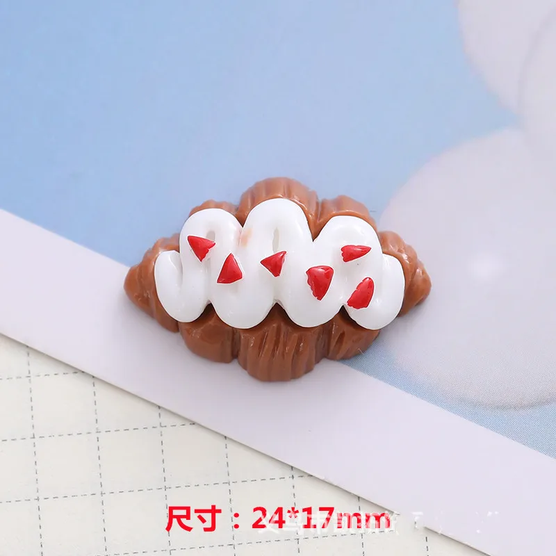 10pcs Simulated Bread Flatback Resins Cabochon Scrapbook 24mm Fake Foods Resin Cabochons Kawaii DIY Embellishments Accessories