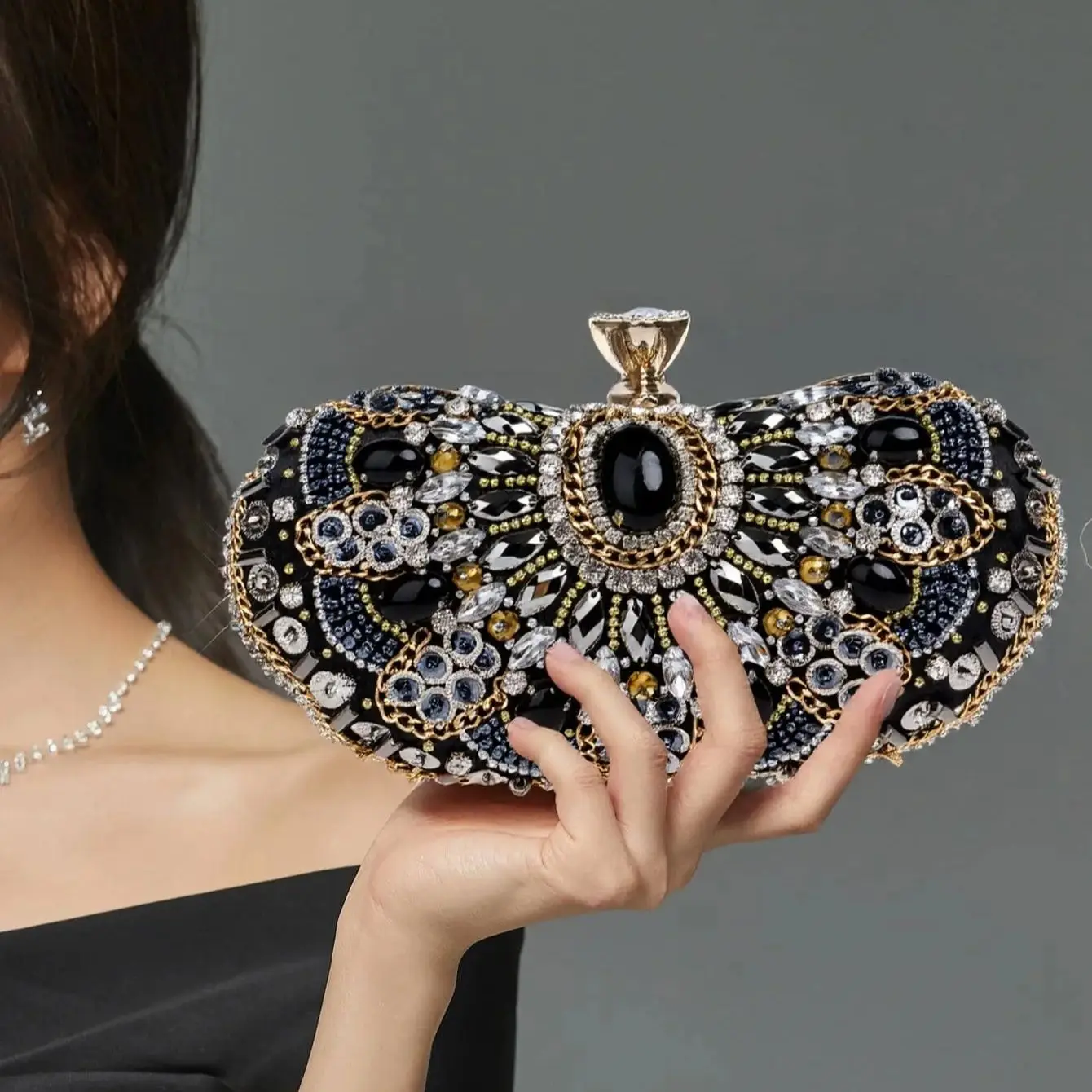 

Дизайн вышивки, женский подарок, клатч с бисером, стильные вечерние сумки, черный цвет, бриллианты, металлические золотые сумки, кошелек