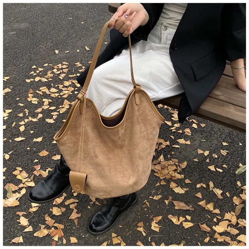 

Luxury Designer Leather Crossbody Bag For Women Elegant Shoulder Handbag Ladies Tote Purse Classic Fashionable