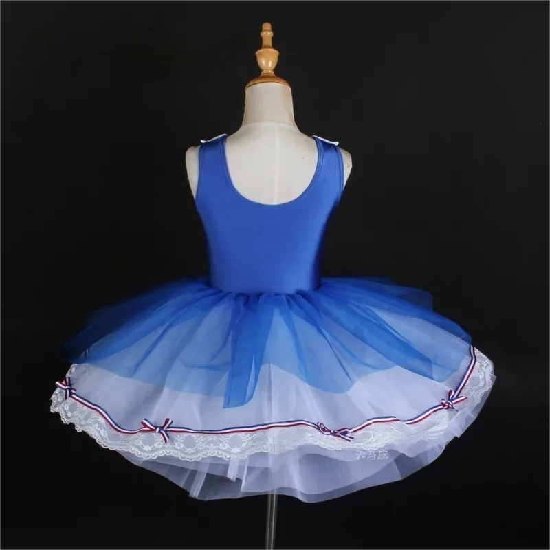 Costume da spettacolo per abito da principessa in tulle gonfio per ragazze primaverili ed estive per la presentazione sul palco.