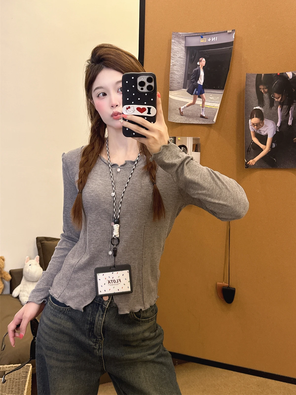 Camiseta de Manga Larga con Decoración 3D de Madera de Viento Suave de Flota, Estilo Informal para Principios de Otoño, con Hombros Descubiertos para Mujeres Jóvenes