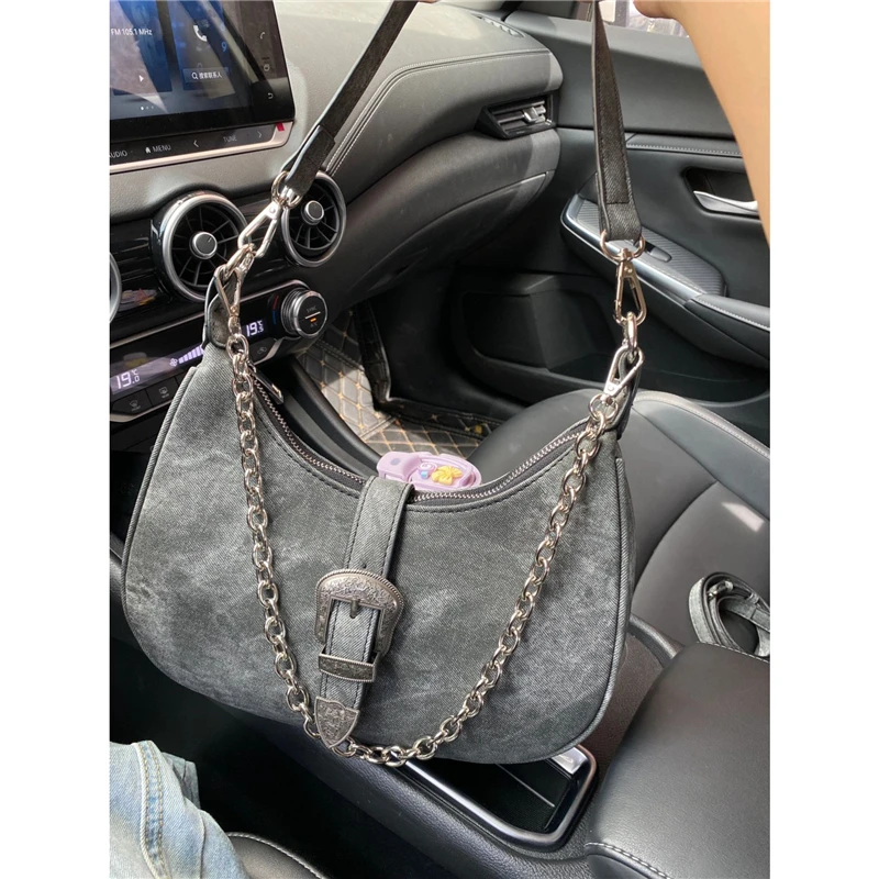 Retro Black Women\'s Small Shoulder Bag Fashion Half Moon Female Underarm Bag Chain Design Ladies Tote Purse Portable Handbag