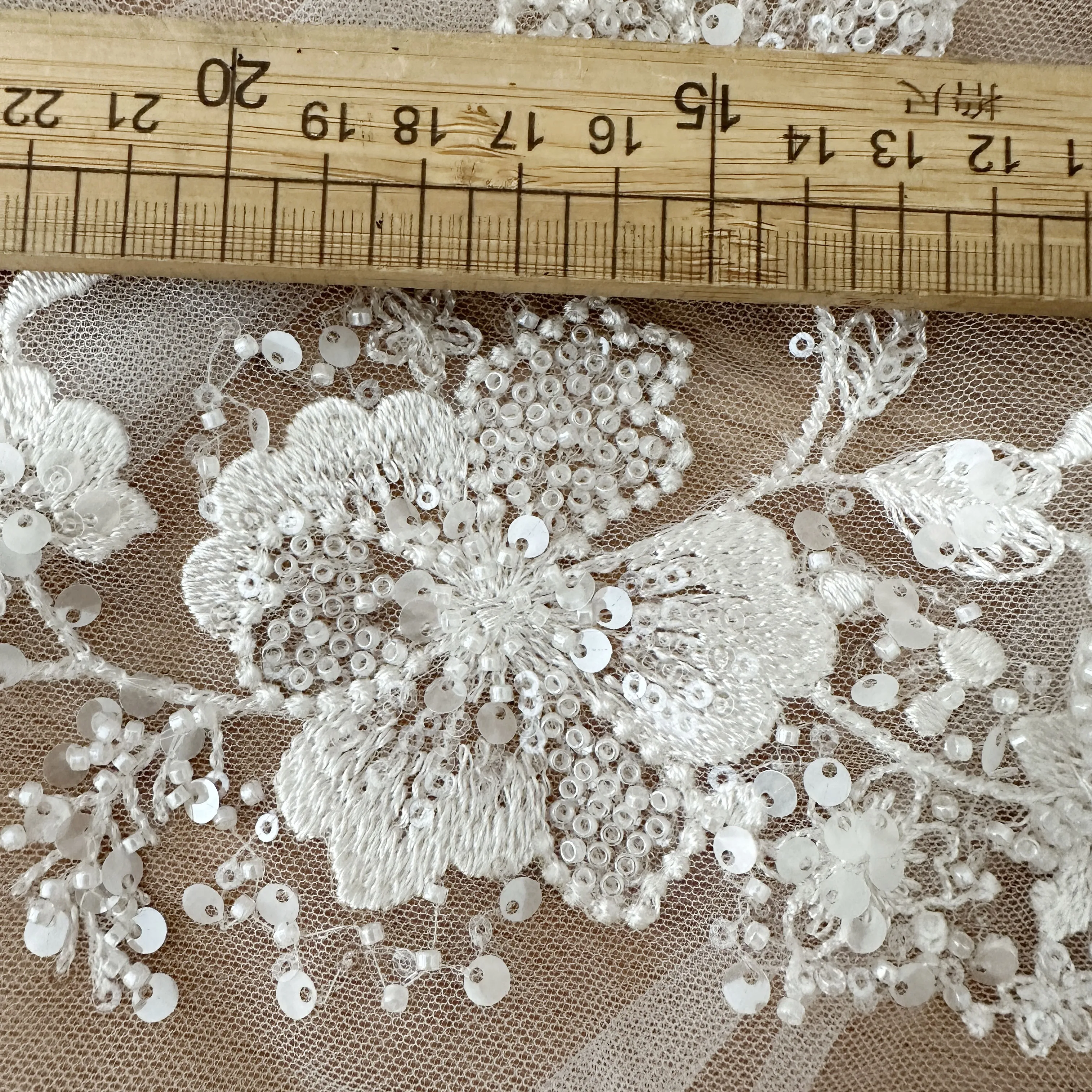 2 Yards dünne Perle Perlen Spitze Trim in Elfenbein, Braut schleier Riemen für Hochzeit Schärpe, Stirnband Schmuck Kostüm Design – Detail 12
