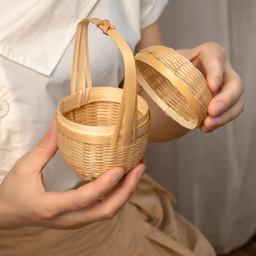 

Mini Snack Basket Kitchen Portable Woven Decorative H held Storage Baskets Bamboo Mini Carry Basket Material