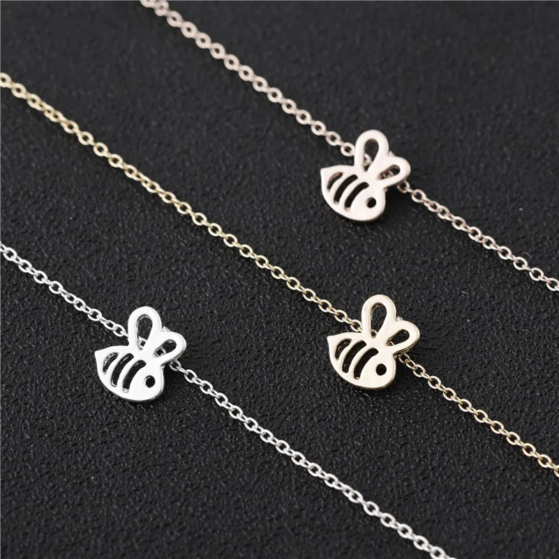 Small Flying Bumble Honey Bee Pendant Bracelet Honeycomb Queen Bee Cartoon Animal Bird Beehive Charm Chain Bangle for Woman