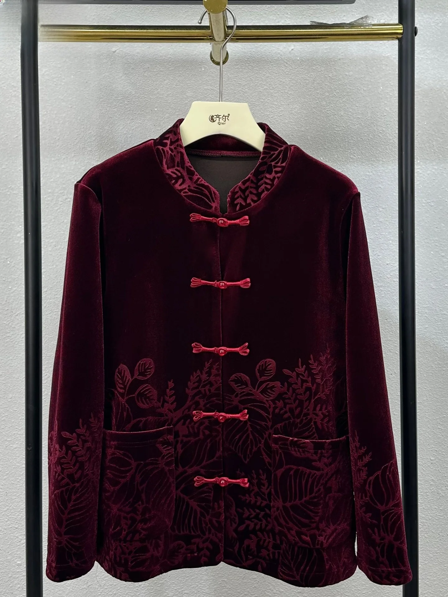 

Утепленный кардиган из золотистого бархата, новая ретро-модель, верхняя одежда на пуговицах с длинными рукавами, топ для мам больших размеров, в стиле Тан Кос.