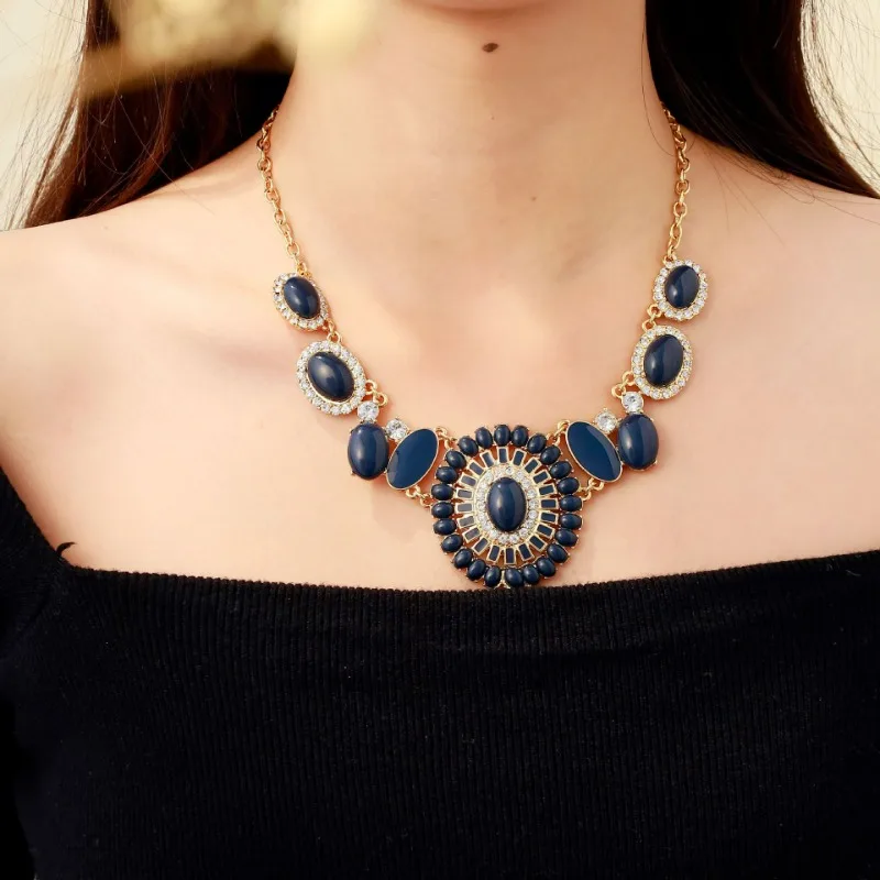 

Light Luxury Oval Acrylic Necklace Skirt Decation Chain Versatile Metal Ethnic Retro Temperament Portian Style Colar Chain
