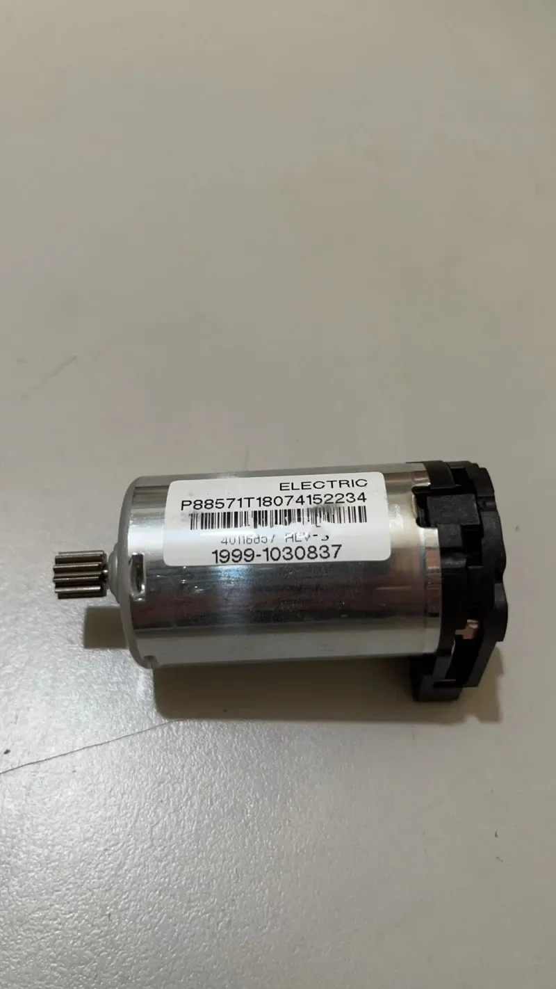 

Мотор привода вилки переключения передач раздаточной коробки (1 шт.) 1999 1030837, модуль PTU для Jeep Cherokee GRAND COMMANDER 2014-21