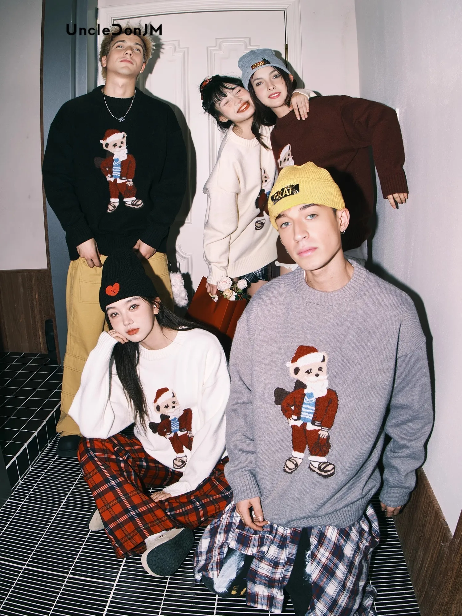 Uncledonjm American Retro Christmas Knit Cute Crew Neck Sweater Couple Pullovers 5 Colour Pick