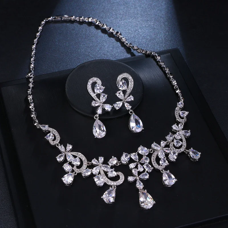 

Bridal Wedding Necklace Set, AAA Cubic Zirconia Hand Prong Setting, Luxury Platinum Plated Jewelry Accessories