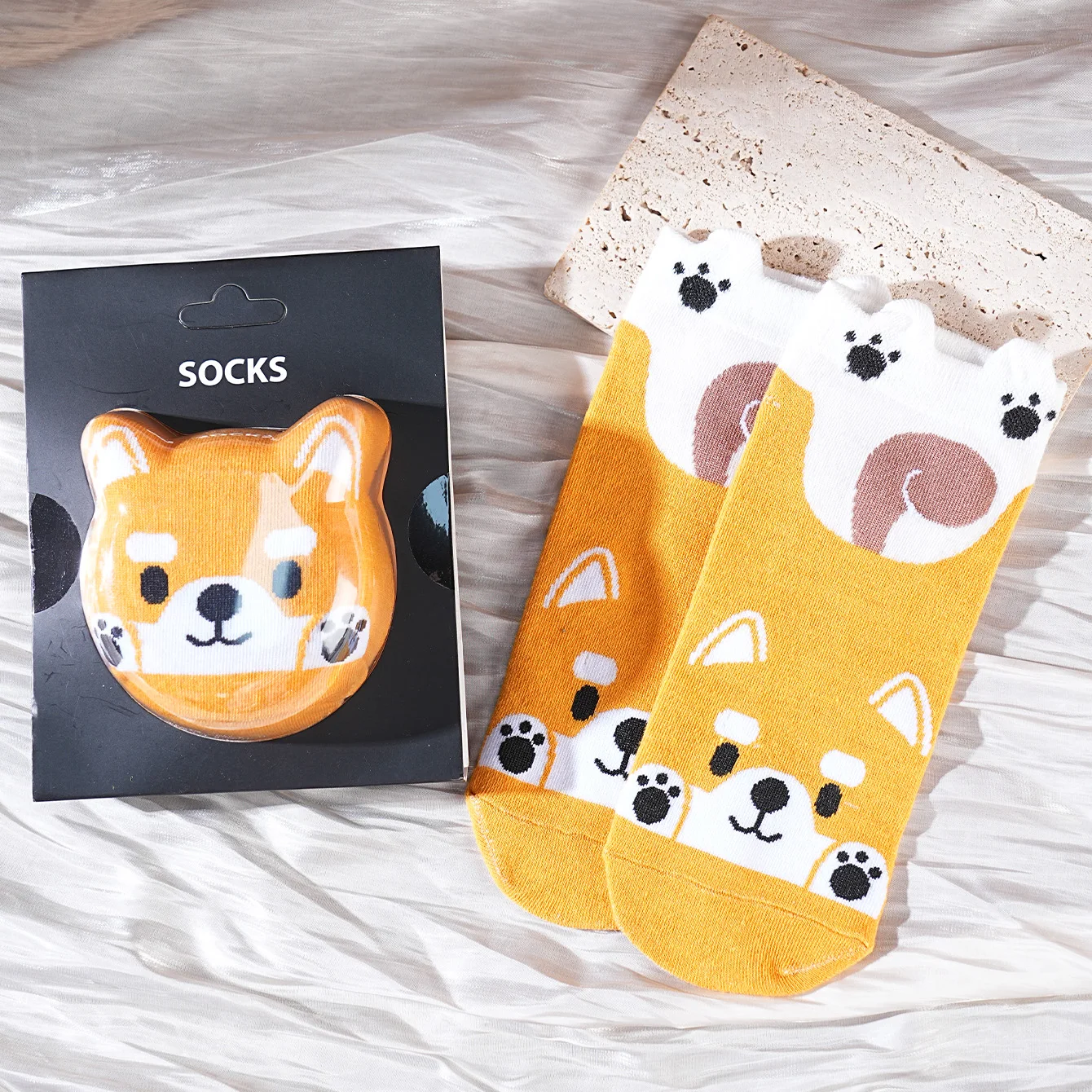 زوج واحد من الجوارب الرجالية القصيرة، مناسبة لكل من الرجال والنساء، جوارب صندوق هدايا للكلاب على شكل حيوانات ملونة وممتعة، طراز عصري أوروبي وأمريكي، هدية مبتكرة للحفلات، عيد الحب، عيد الميلاد، نمط الخريف والشتاء، طراز لطيف وممتع، طراز الجذاب