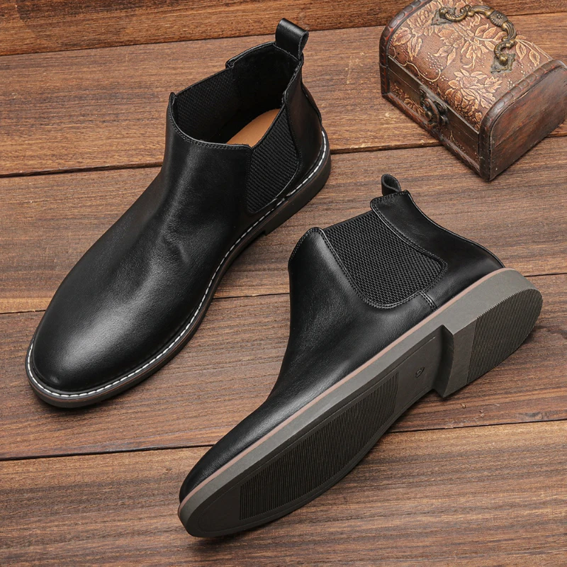 Luxury Men's Chelsea Boots High Quality Retro Men Work Boots comfortable Business Leather Shoes Brand Men's Ankle Botas 2025 New