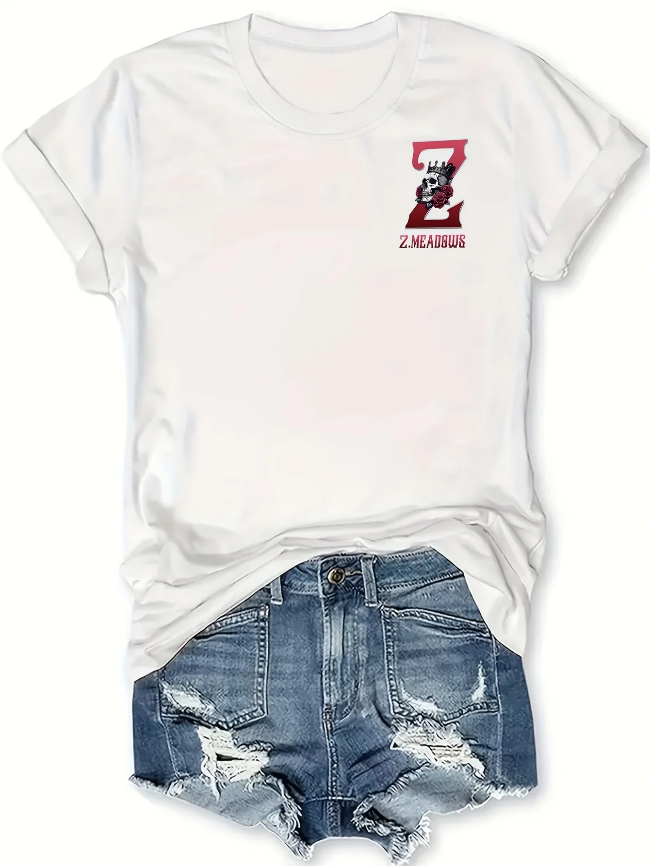 

Женская футболка с рисунком черепа и розами в готическом стиле — принт Haunting Adeline Merchandise спереди/сзади, дизайн MEADOWUS с коронным черепом