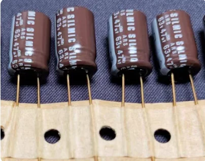 

10pcs/lot Japanese original ELNA SILMIC ARS 63V 47uF gold pin 10x20 super electrolytic capacitor free shipping