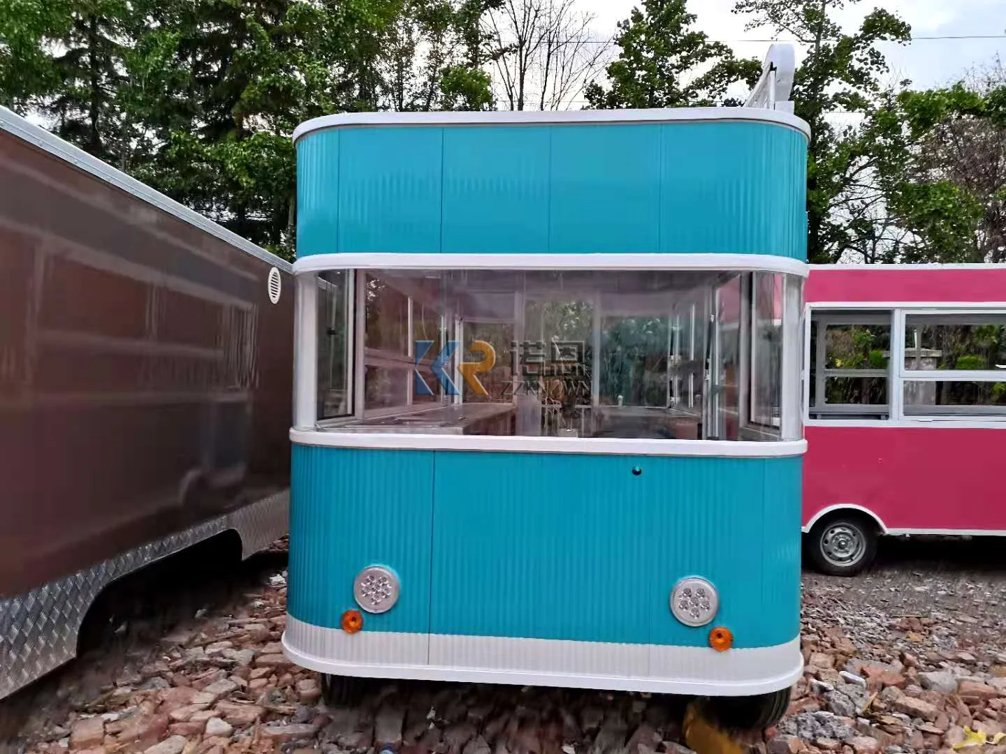 In Stock 5M Mobile Food Truck Commercial Coffee Ice Cream Truck Trailer Food Cart kiosk Van with Kitchen Equipment