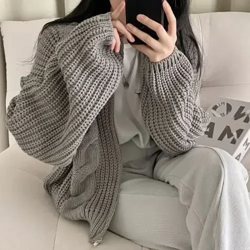 Korean chic autumn and winter new retro loose outer wear lazy style short sweater jacket women ins knitted cardigan y2k tops