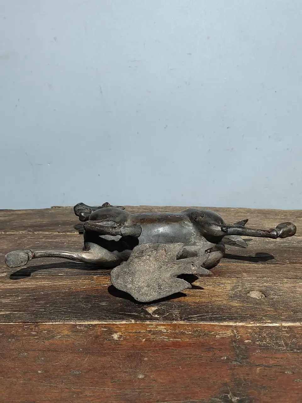 

10"Tibetan Temple Collection Old Bronze Cinnabar Gilded Horse galloping horse treading on a flying swallow Town house Exorcism