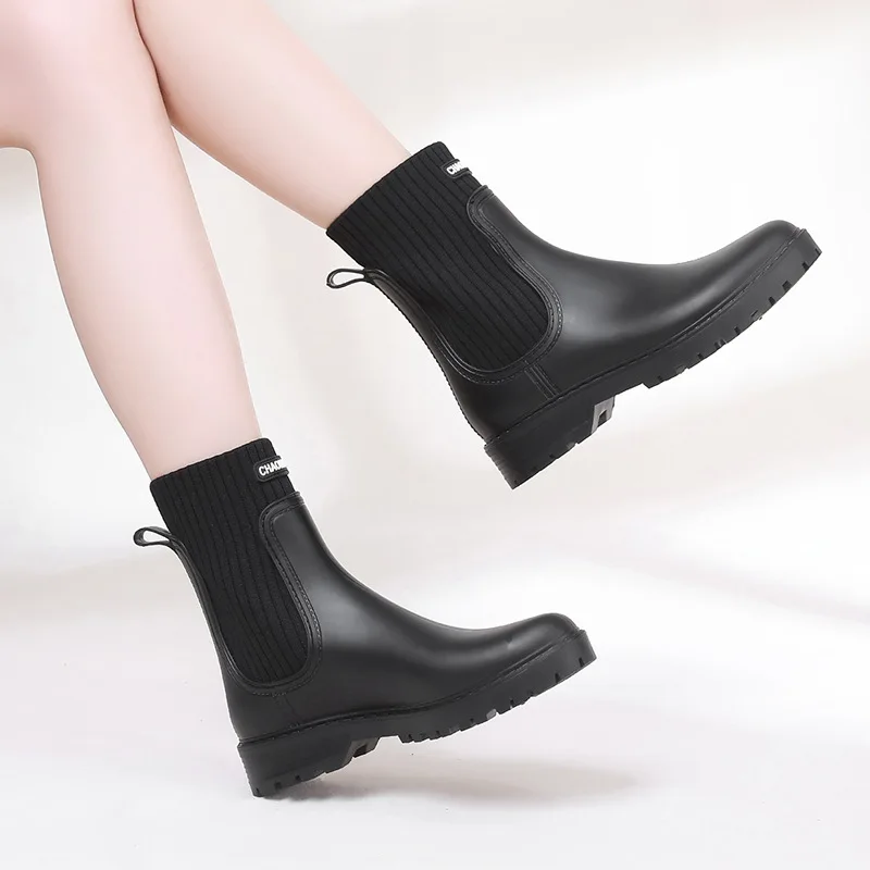 2024 Designer Regenlaarzen Dames Waterdichte Schoenen Regenachtige Dames Bont Rubberen Regenschoenen Dames Overschoenen Antislip Pull-on Regenlaarzen