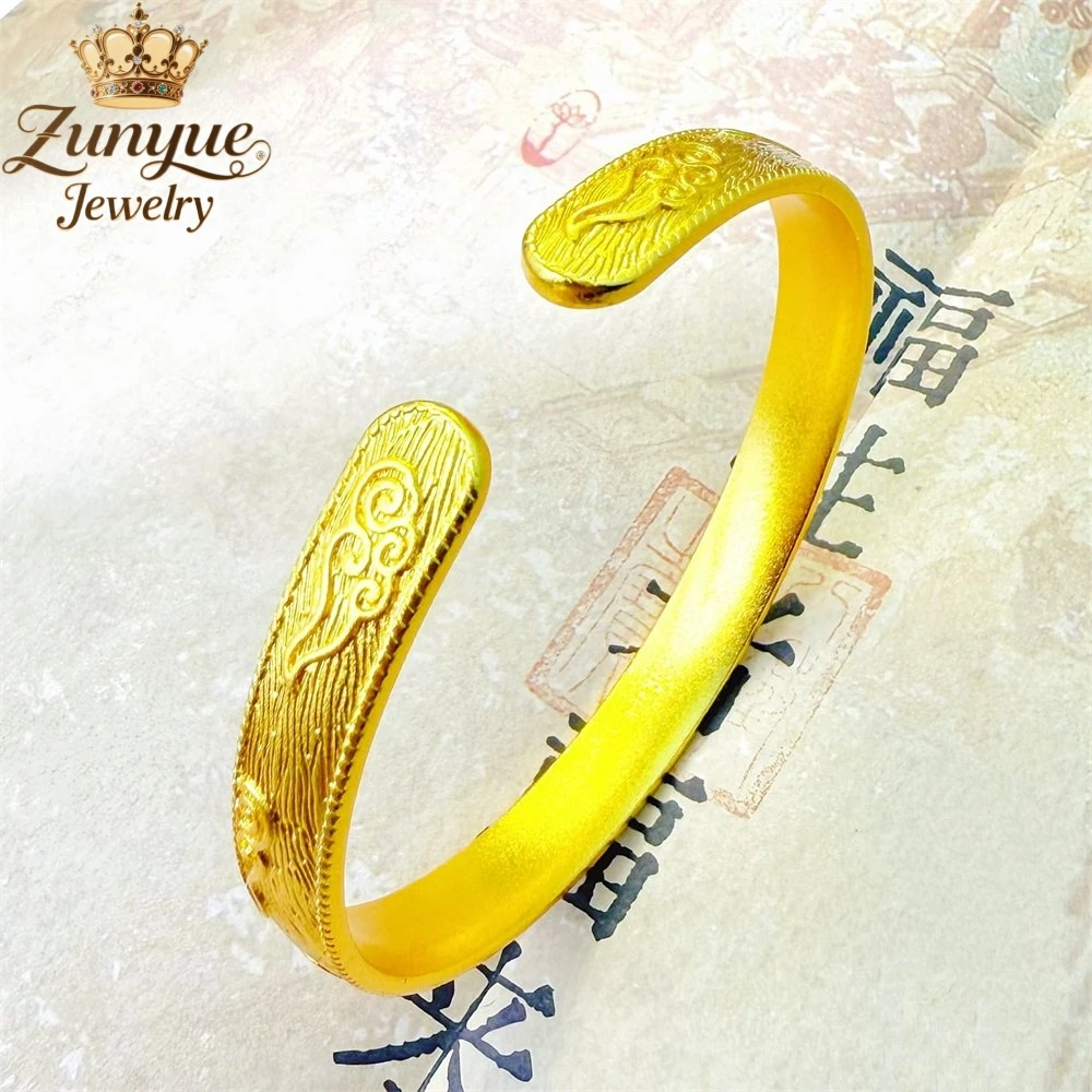 

Sand Gold Hollowed-Out Brushed Auspicious Cloud Bracelet Luxury Quality Jewelry Best Selling Fashion Jewelry Exquisite Charms