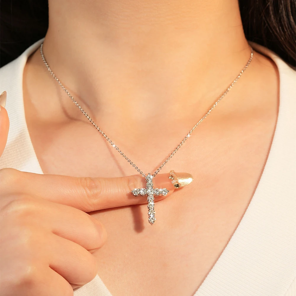Abestecom Copper 3.5mm Round Moissanite Necklace Exquisite Sparkly O-chain Classic Jewelry Cross Pendant Women's Necklace
