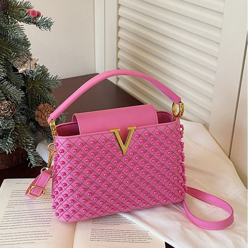 2026 New Retro Women's Handbag Fashion High Quality Pearl Shoulder Storage Bag Premium Solid Color Versatile Girl Crossbody Bag