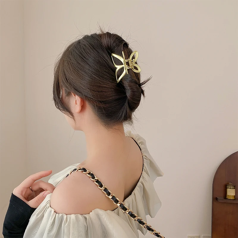 Fashions Solid Color Metal Bow Tie Hair Clip Women Hollow Out Ponytail Hair Claw Barrettes Hairpin Headwear Hair Accessories