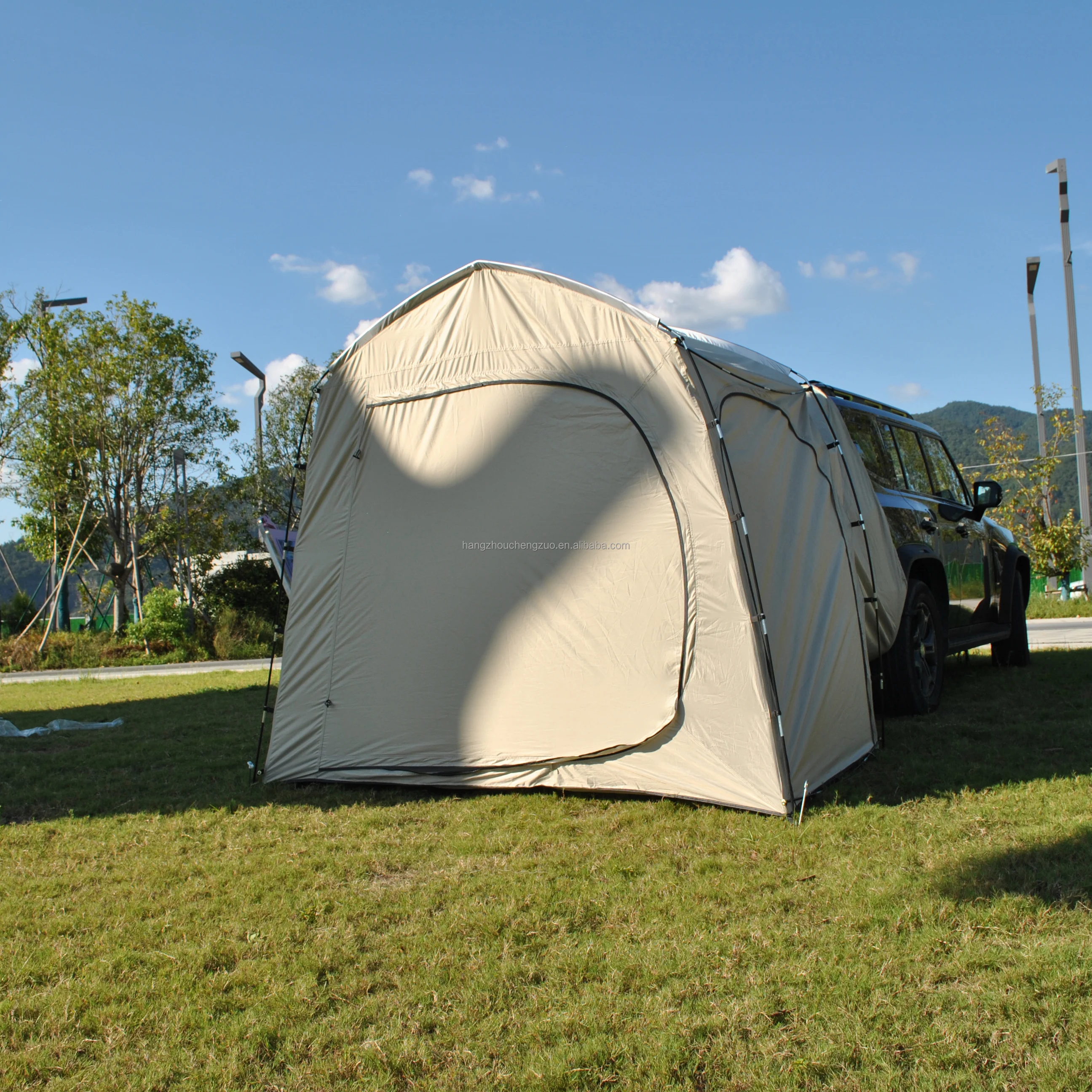 

SUV tent - car camping tent car tailgate tent, pu4000 mm waterproof, easy to set up, extra large space hiking, outdoor adventure