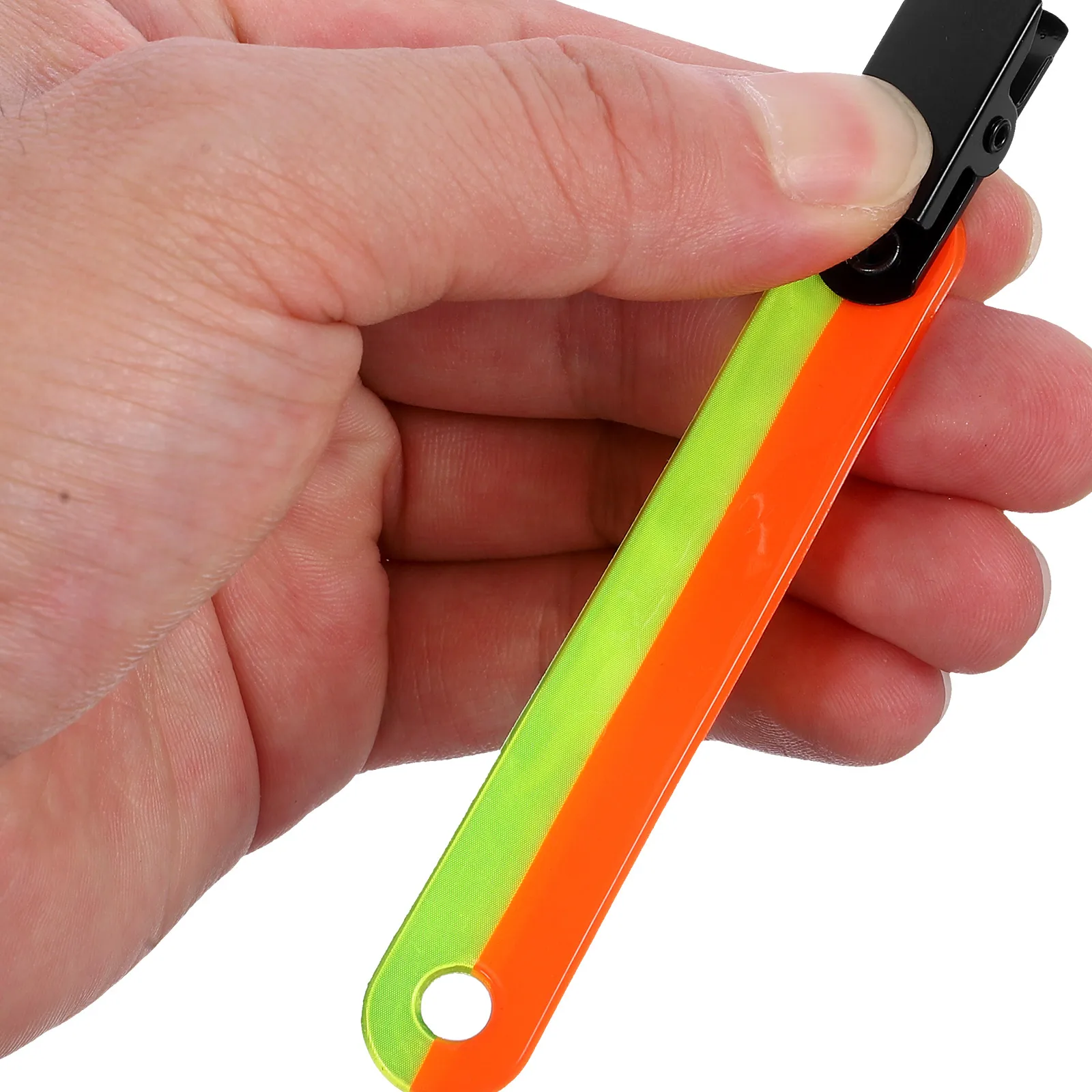 

12Pcs Fluorescent Band Reflective Clips Practical Trail Markers Durable Hiking Hunting Camping Accessories Hunting Accessories