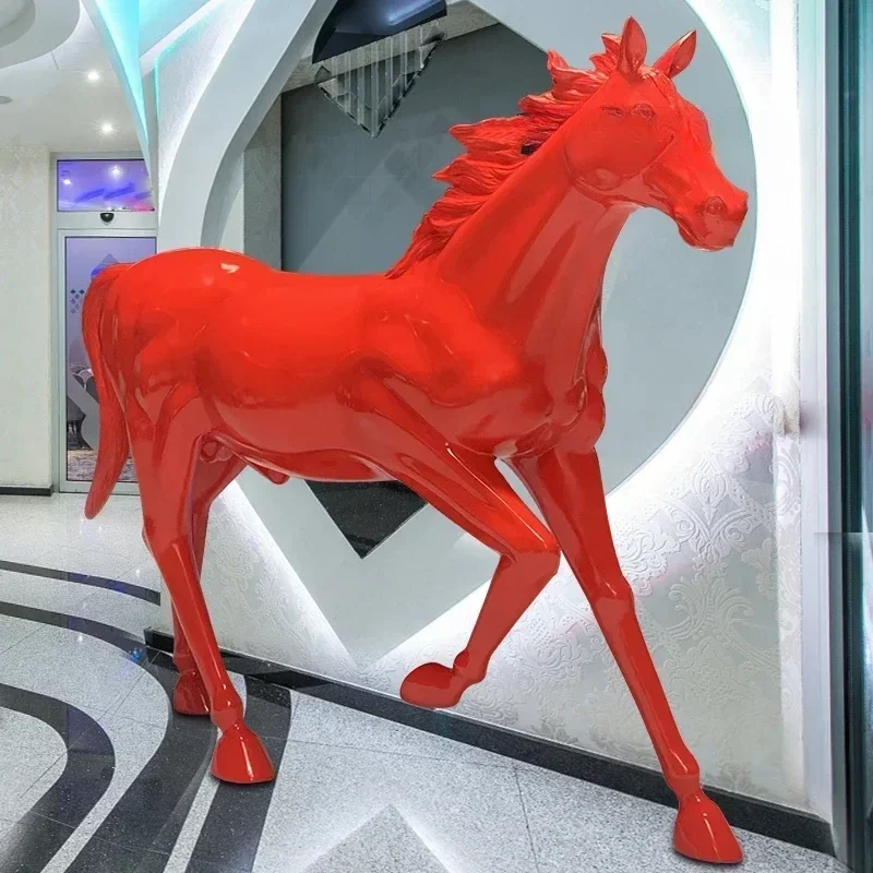 

Скульптура из полимерной смолы «Великий конь» для декора ресторана, отеля, лобби, двора, напольные украшения