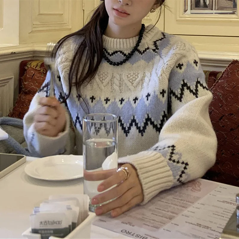 New Korean Version Lazy Style O-neck Pullover Autumn Winter Thick Sweater for Women Loose Long Sleeved Knitted Top Outerwear