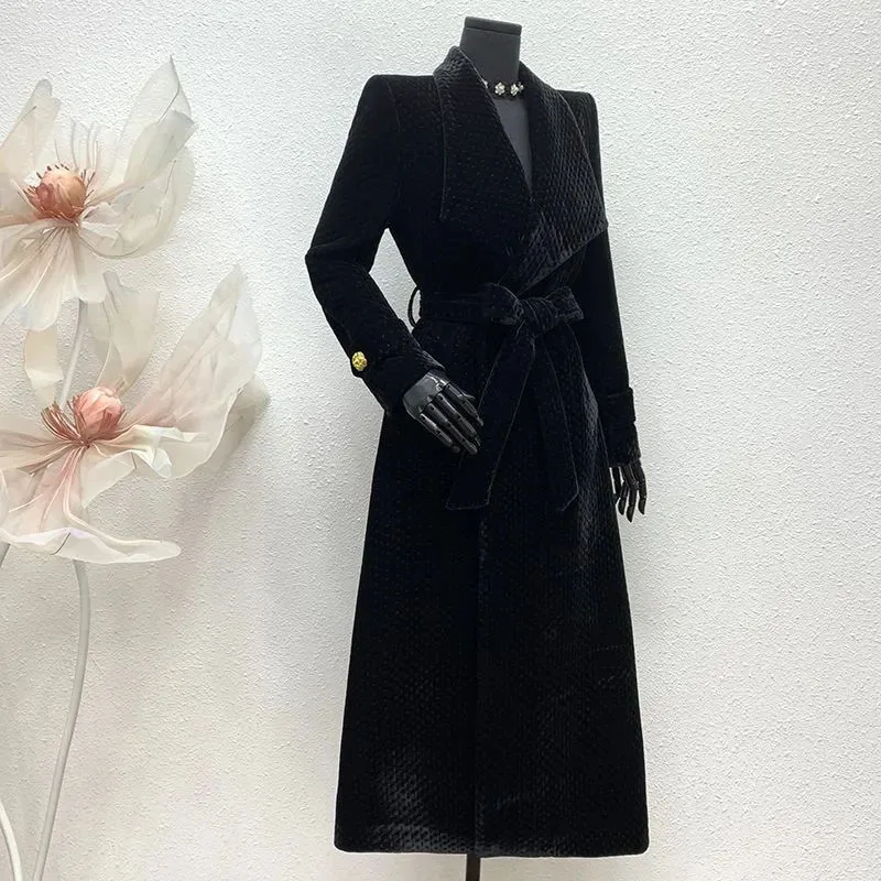 Chaqueta acolchada de algodón gruesa y cálida para mujer, Chaqueta de algodón con solapa de temperamento negro de alta calidad, H636, 2025